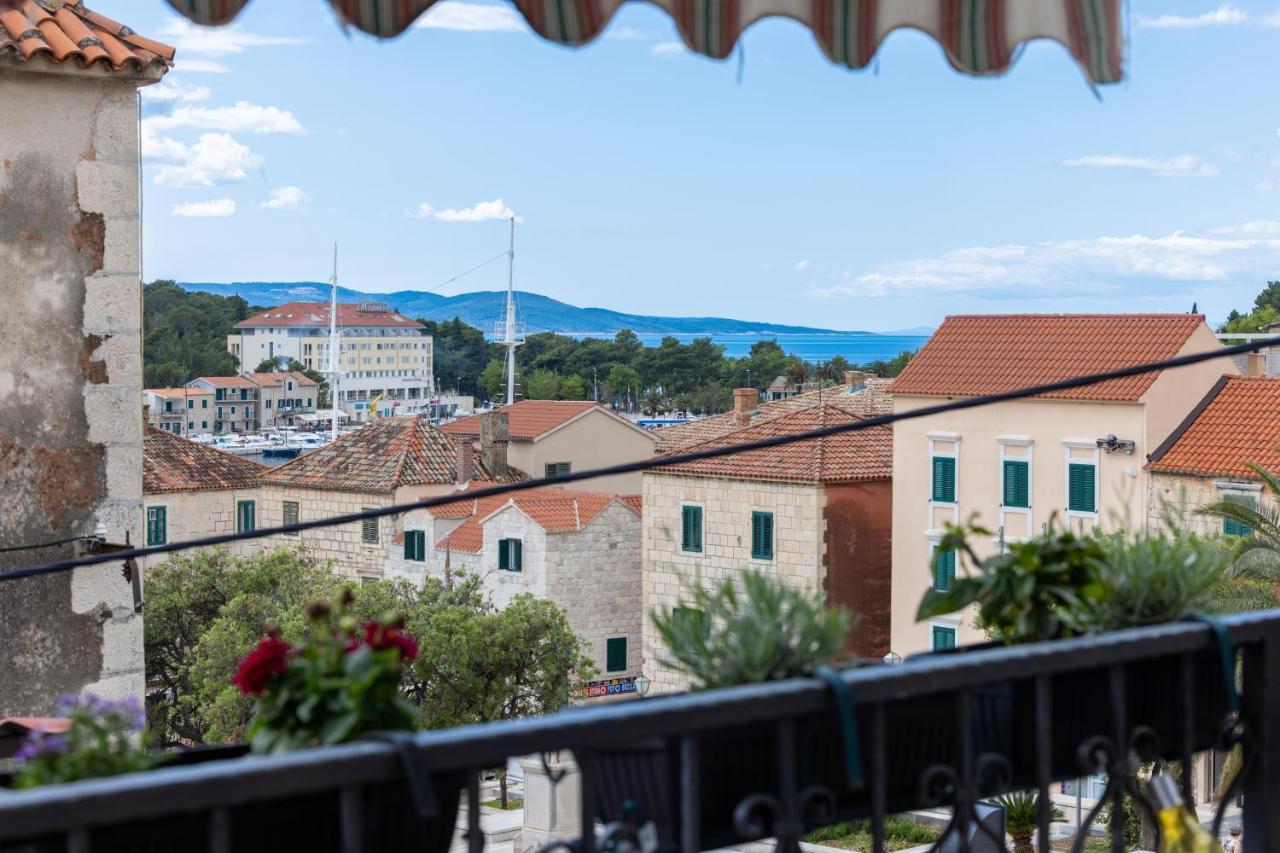 Guesthouse Rebecca Makarska Extérieur photo