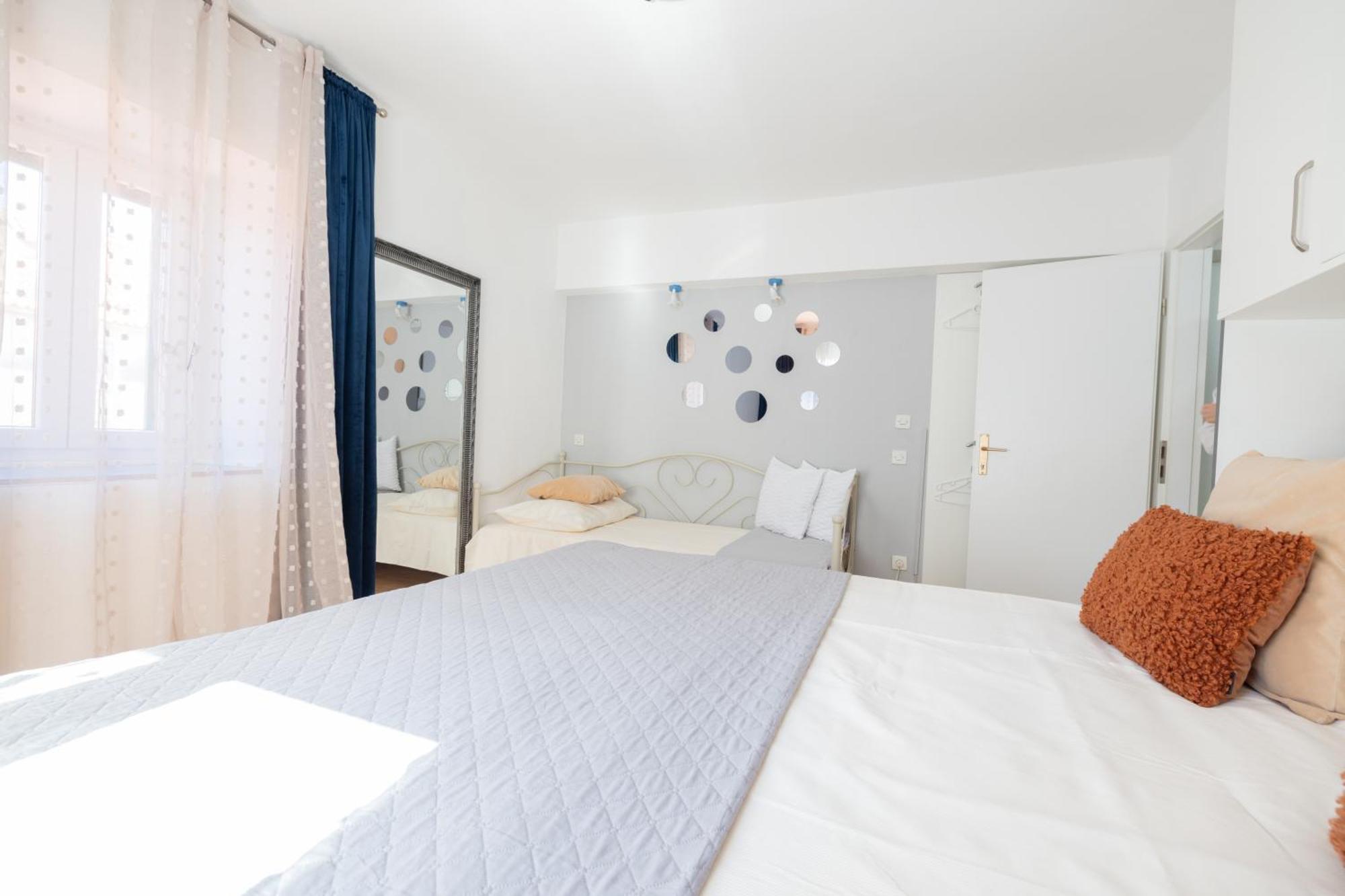 Guesthouse Rebecca Makarska Extérieur photo