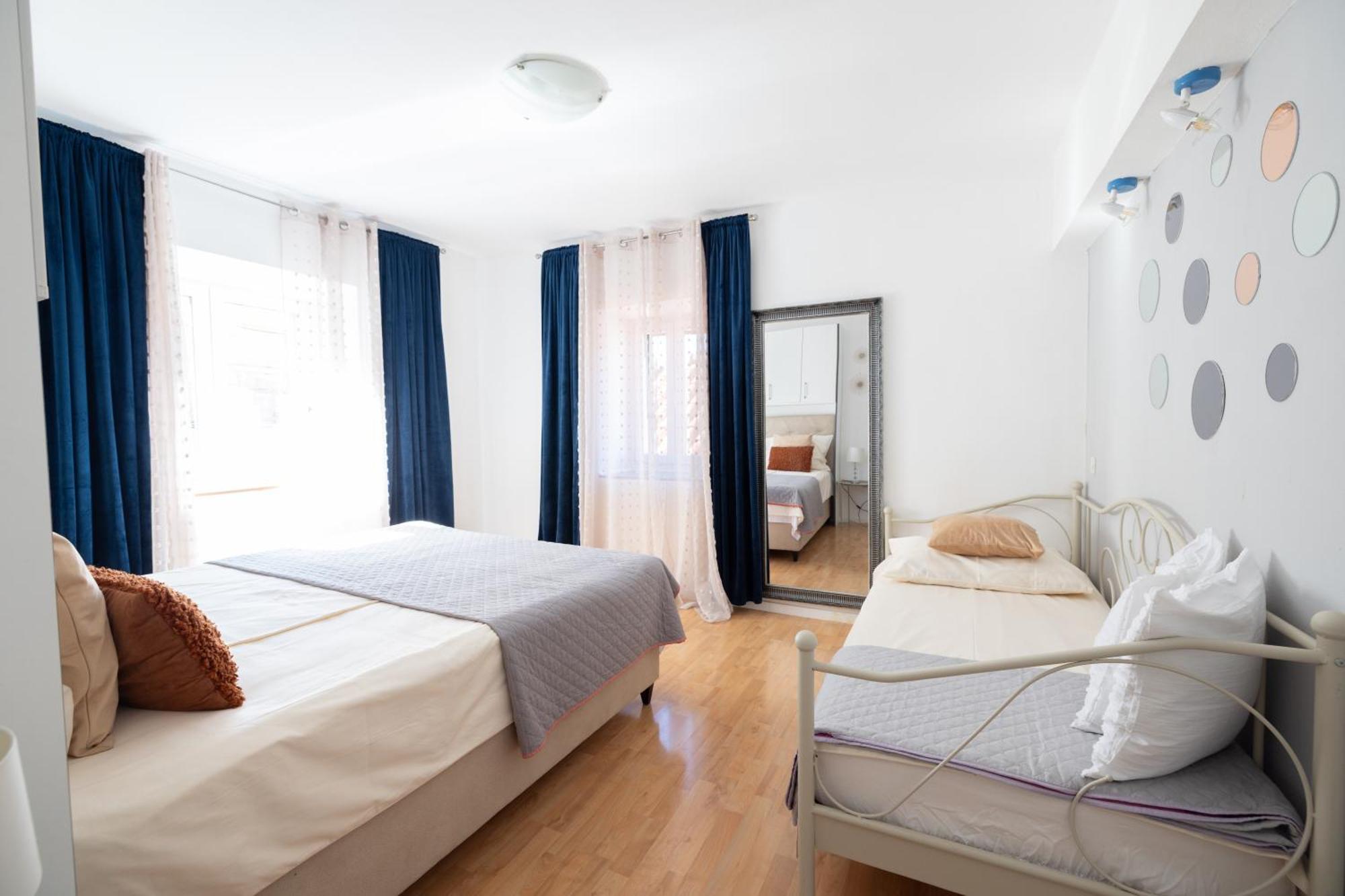 Guesthouse Rebecca Makarska Extérieur photo